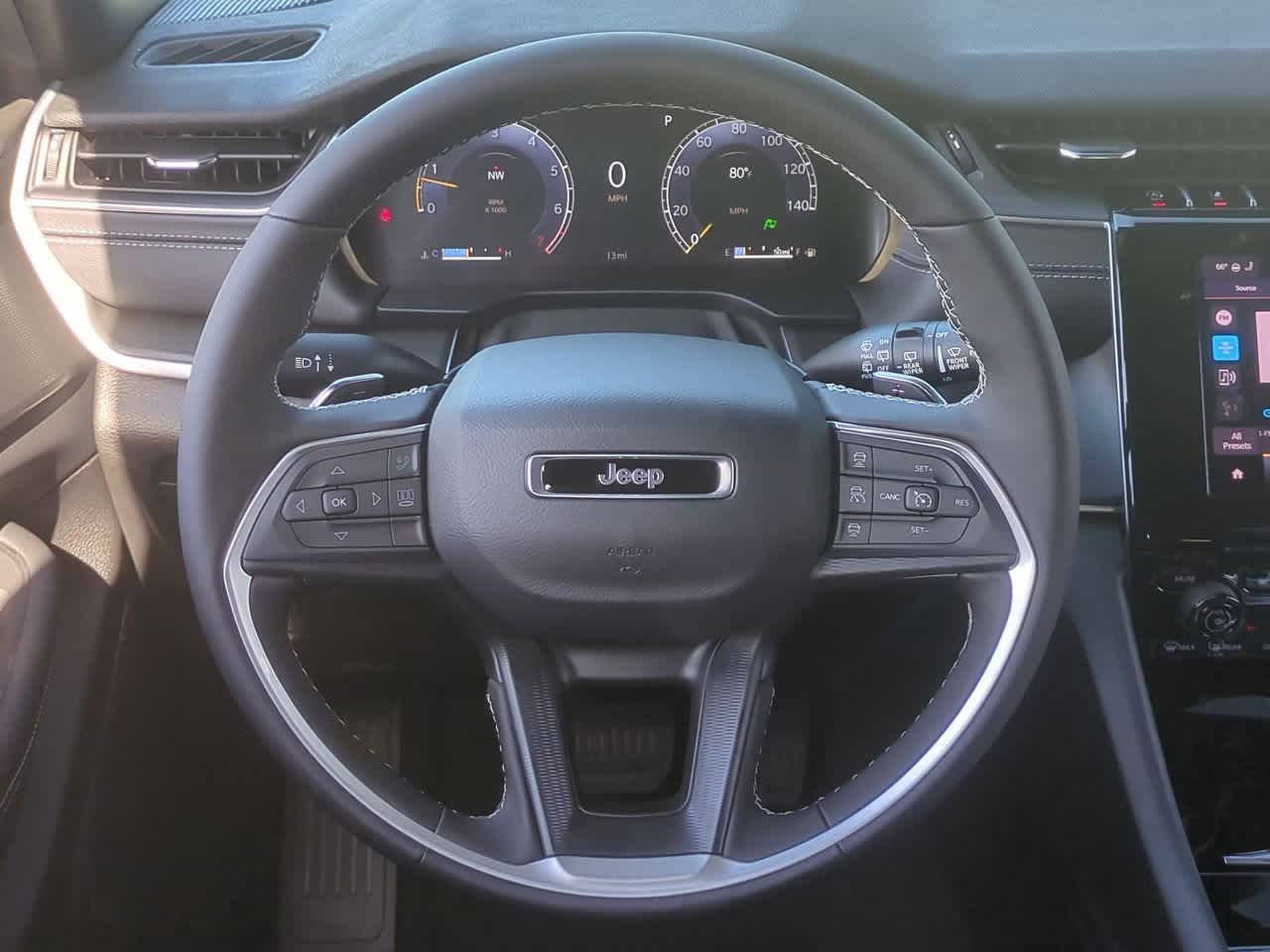 Thumbnail: 2025 Jeep Grand Cherokee - 23