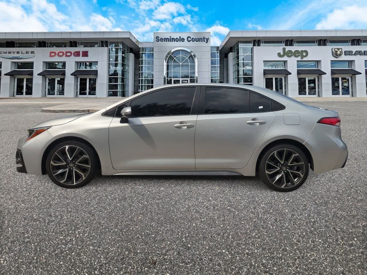 Thumbnail: 2021 Toyota Corolla - 4