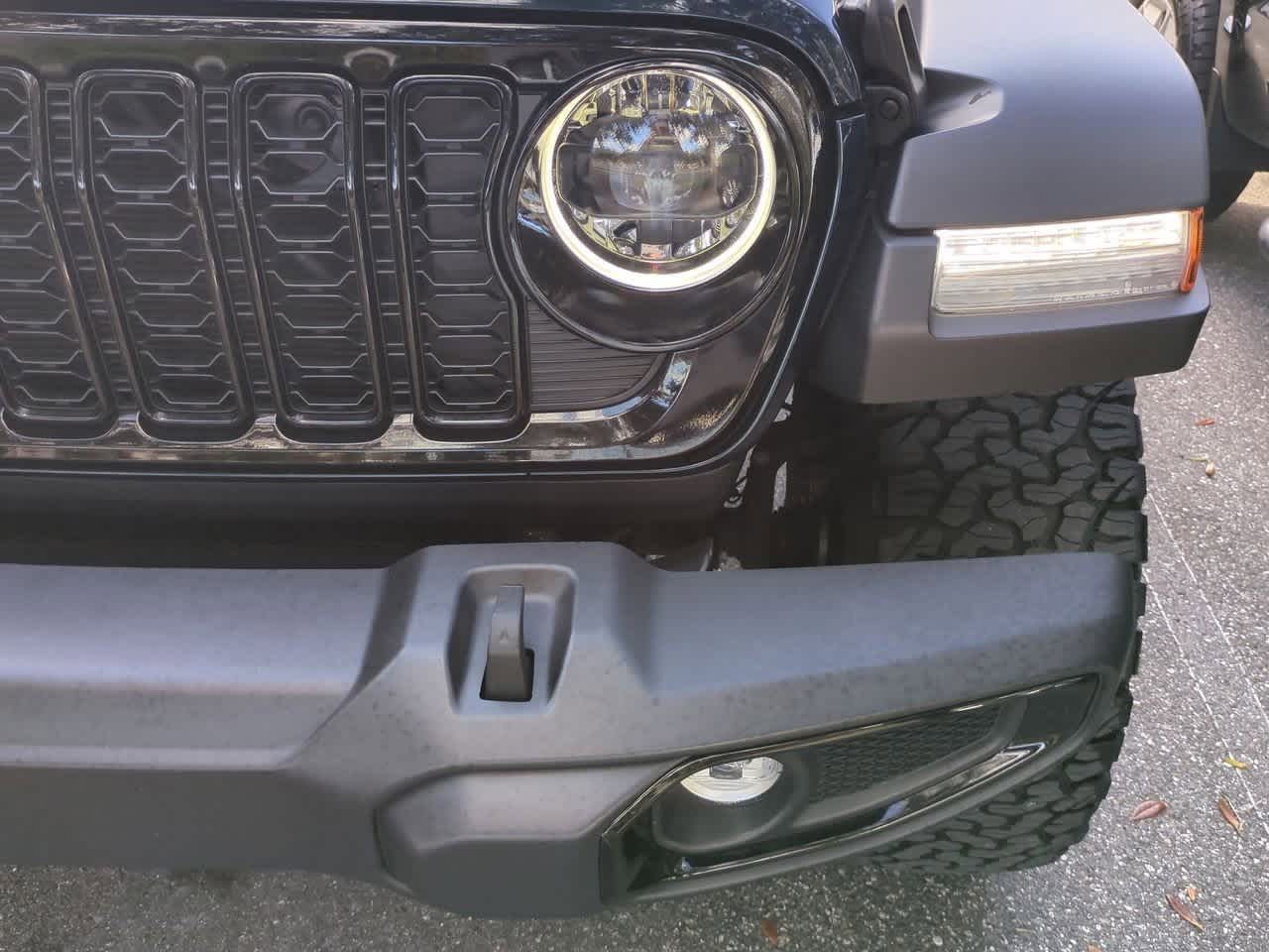 Thumbnail: 2025 Jeep Wrangler - 11