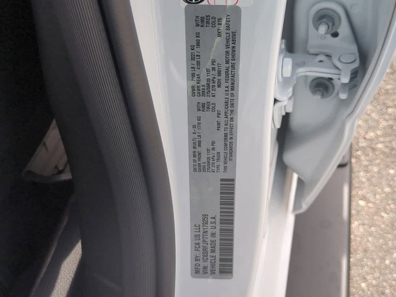 Thumbnail: 2026 RAM 1500 - 39