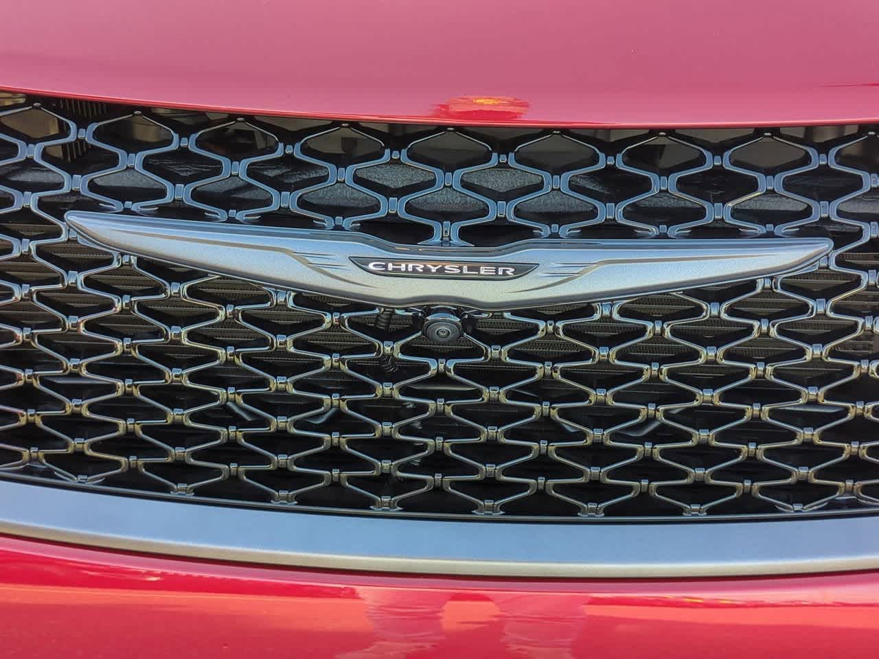 Thumbnail: 2026 Chrysler Pacifica - 12