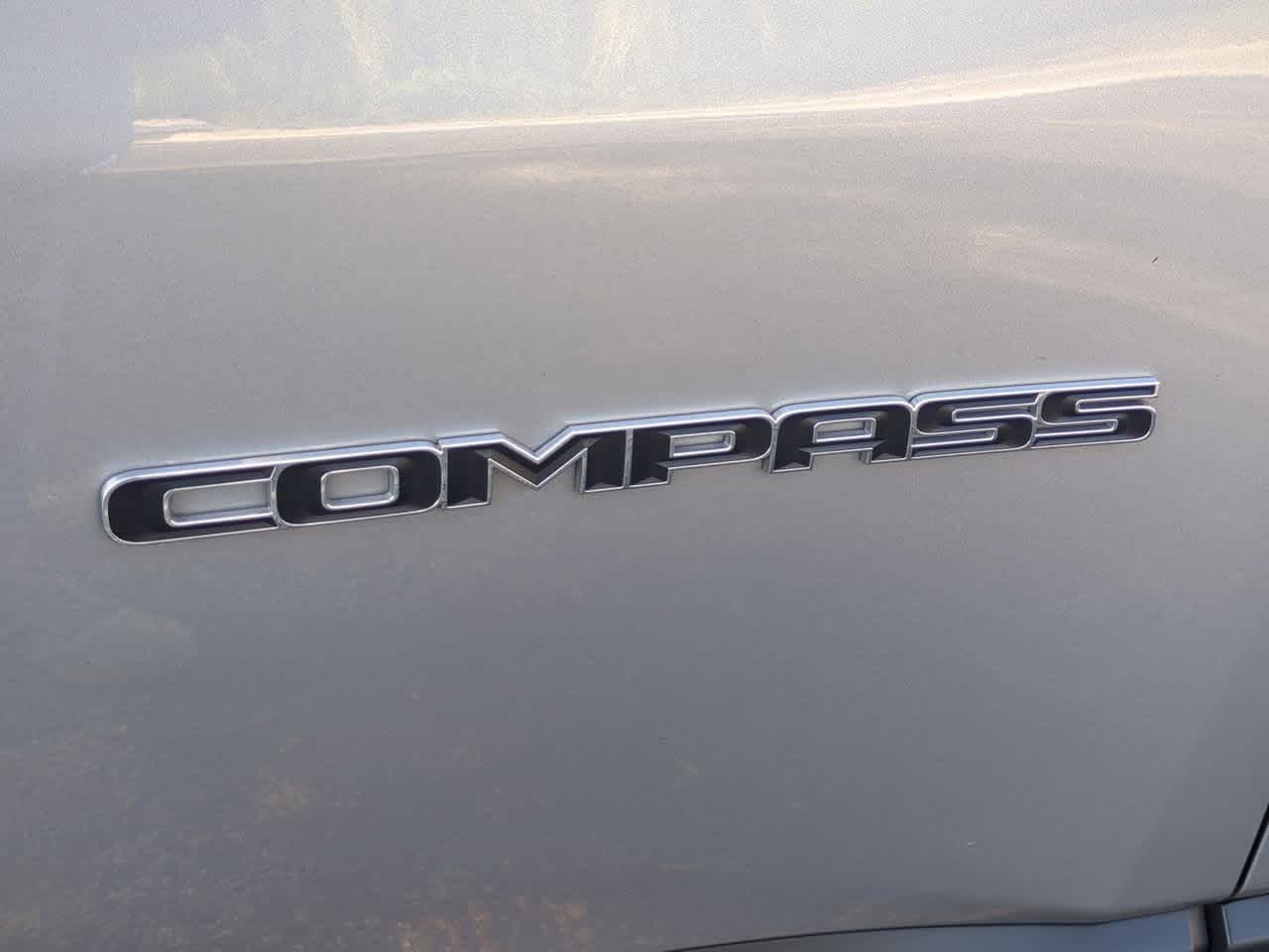 Thumbnail: 2022 Jeep Compass - 13