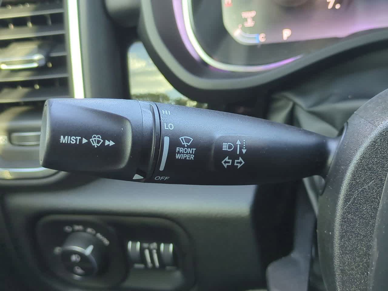 Thumbnail: 2026 RAM 1500 - 27