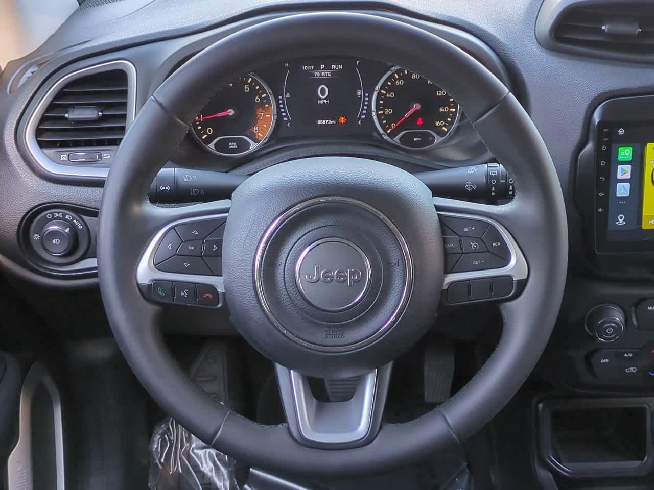 Thumbnail: 2018 Jeep Renegade - 23