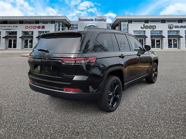 Thumbnail: 2025 Jeep Grand Cherokee - 8