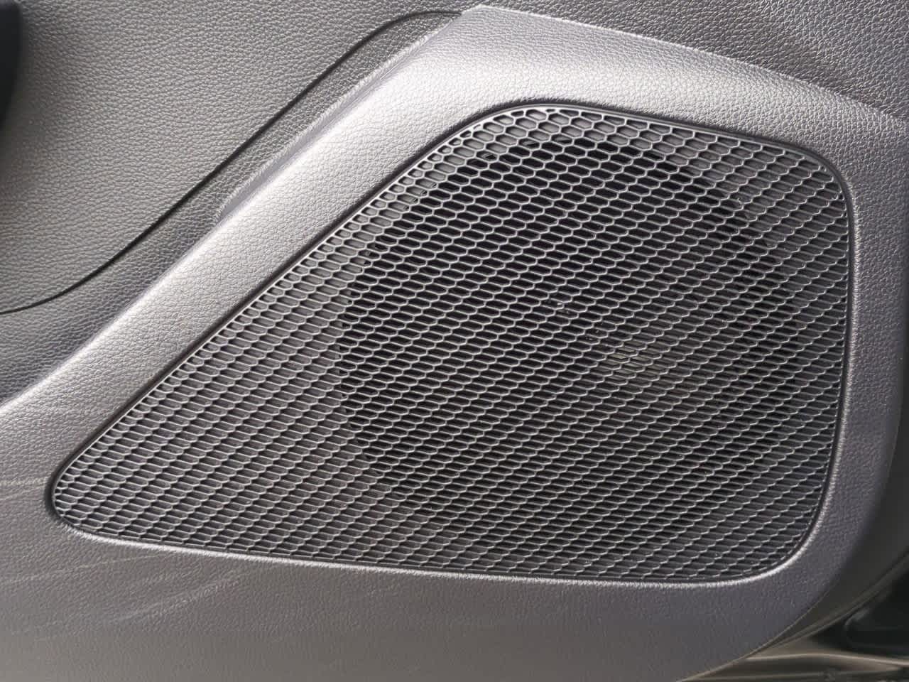 Thumbnail: 2025 Toyota Corolla - 30