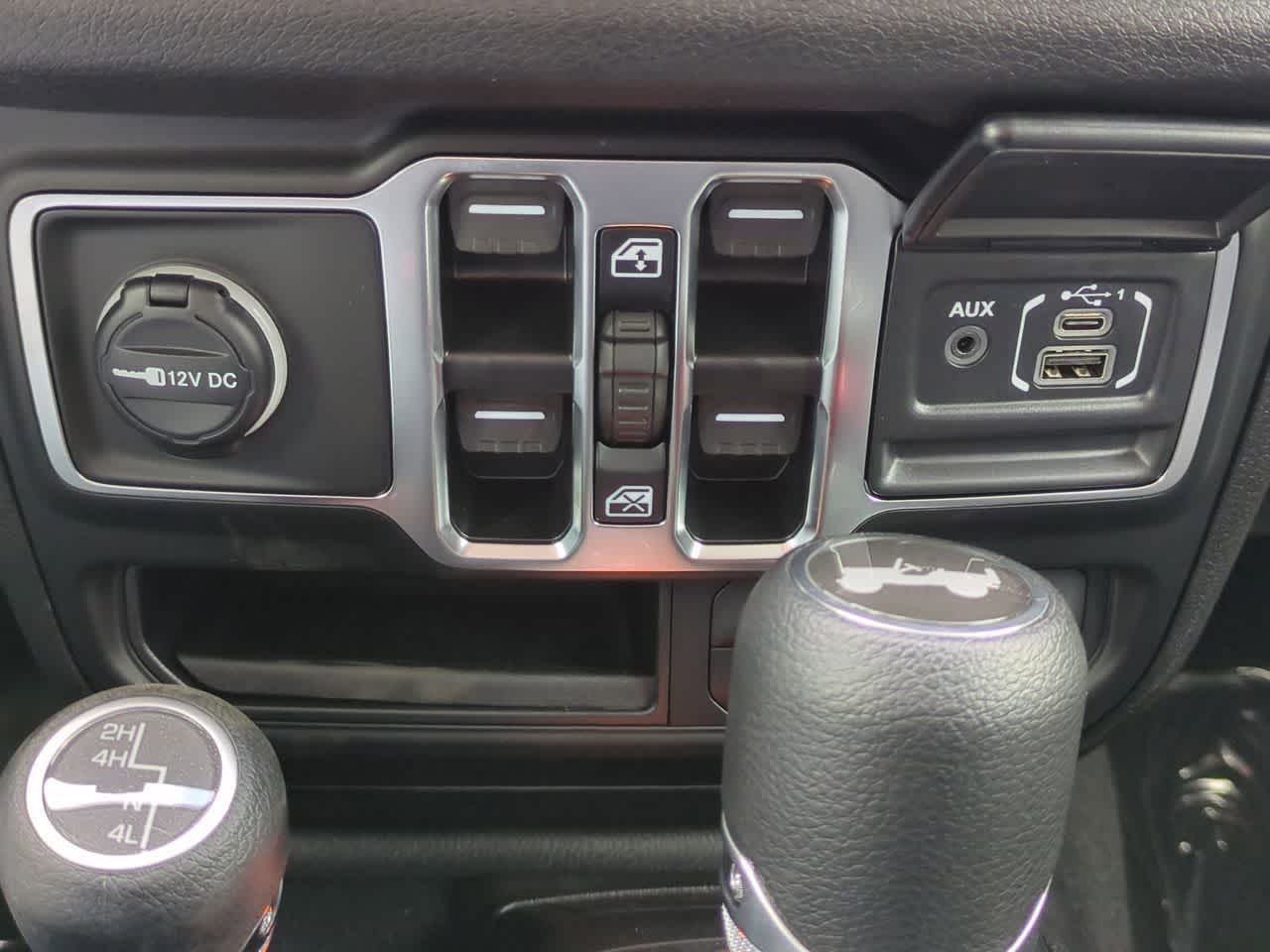 Thumbnail: 2026 Jeep Wrangler - 30