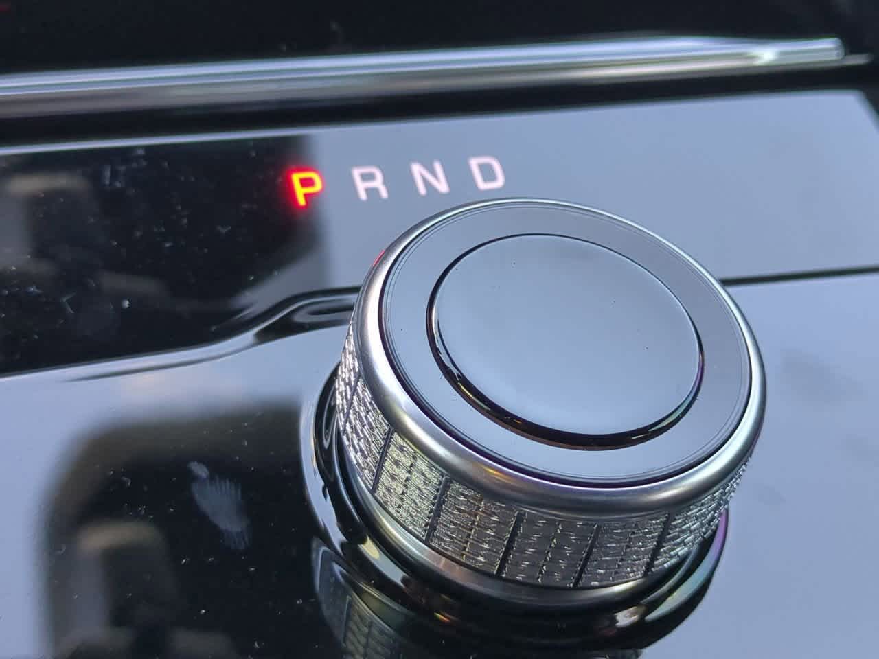 Thumbnail: 2025 Jeep Grand Cherokee - 32