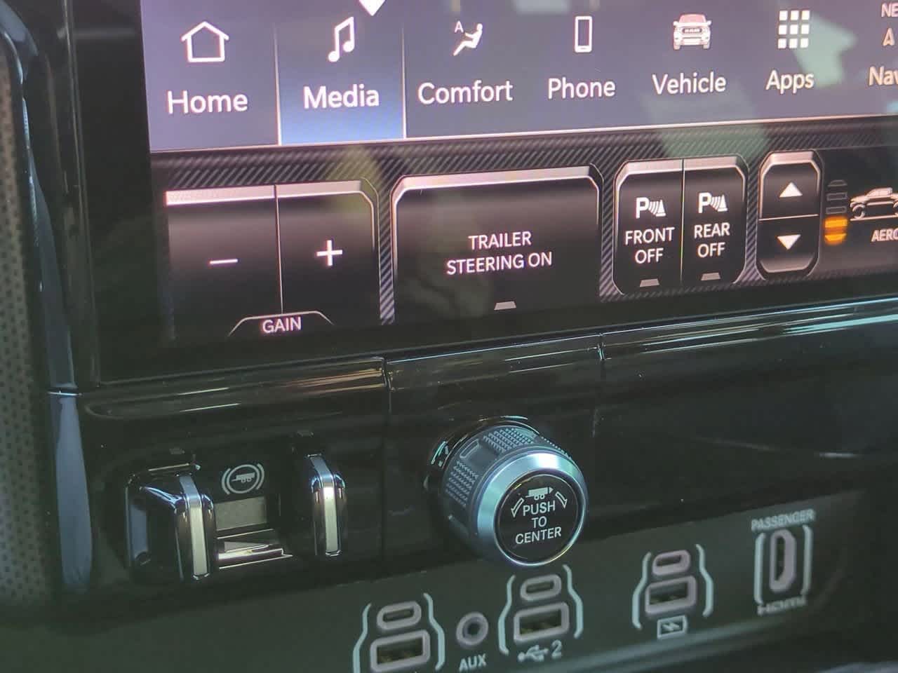 Thumbnail: 2026 RAM 1500 - 17