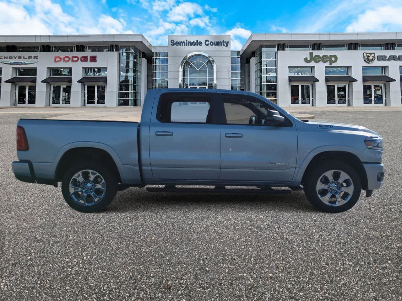 Thumbnail: 2026 RAM 1500 - 9