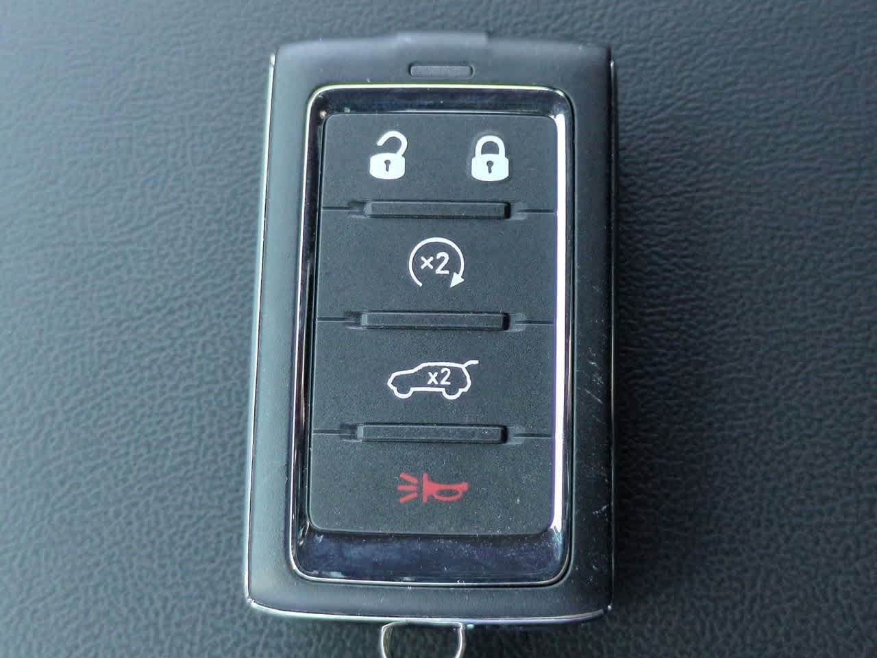 Thumbnail: 2025 Jeep Grand Cherokee - 35