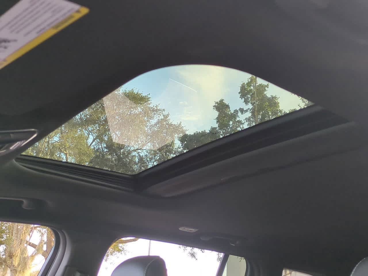 Thumbnail: 2025 Jeep Grand Cherokee - 20