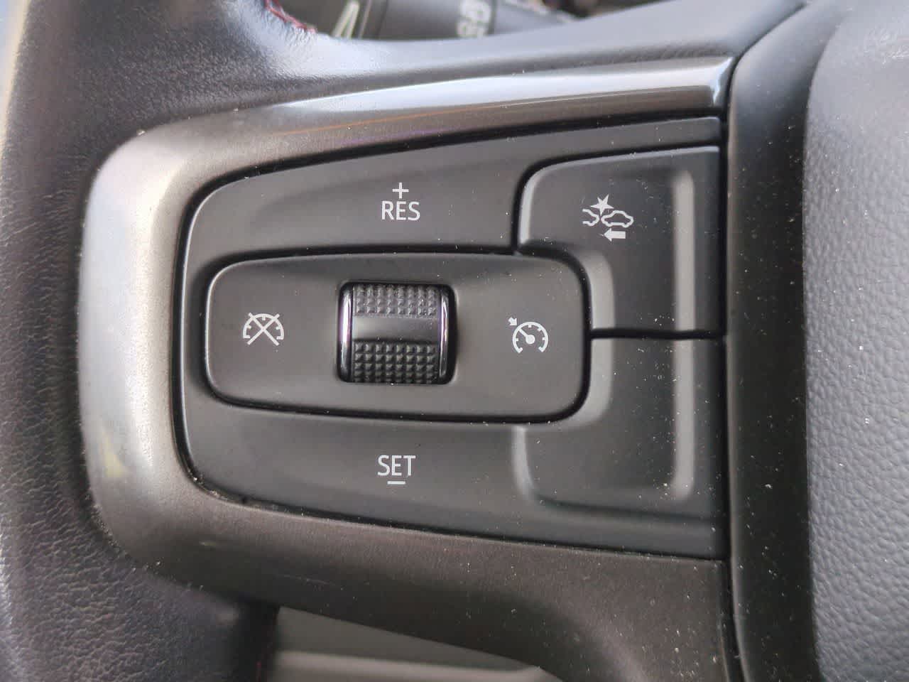 Thumbnail: 2021 Chevrolet Suburban - 24