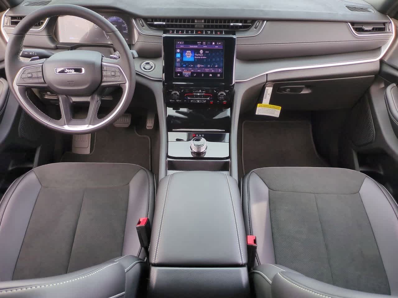 Thumbnail: 2025 Jeep Grand Cherokee - 16