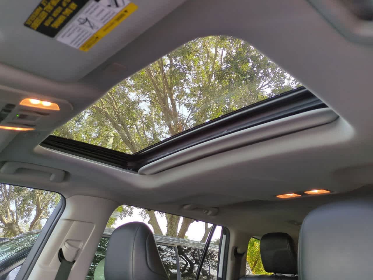 Thumbnail: 2024 Toyota Highlander - 20