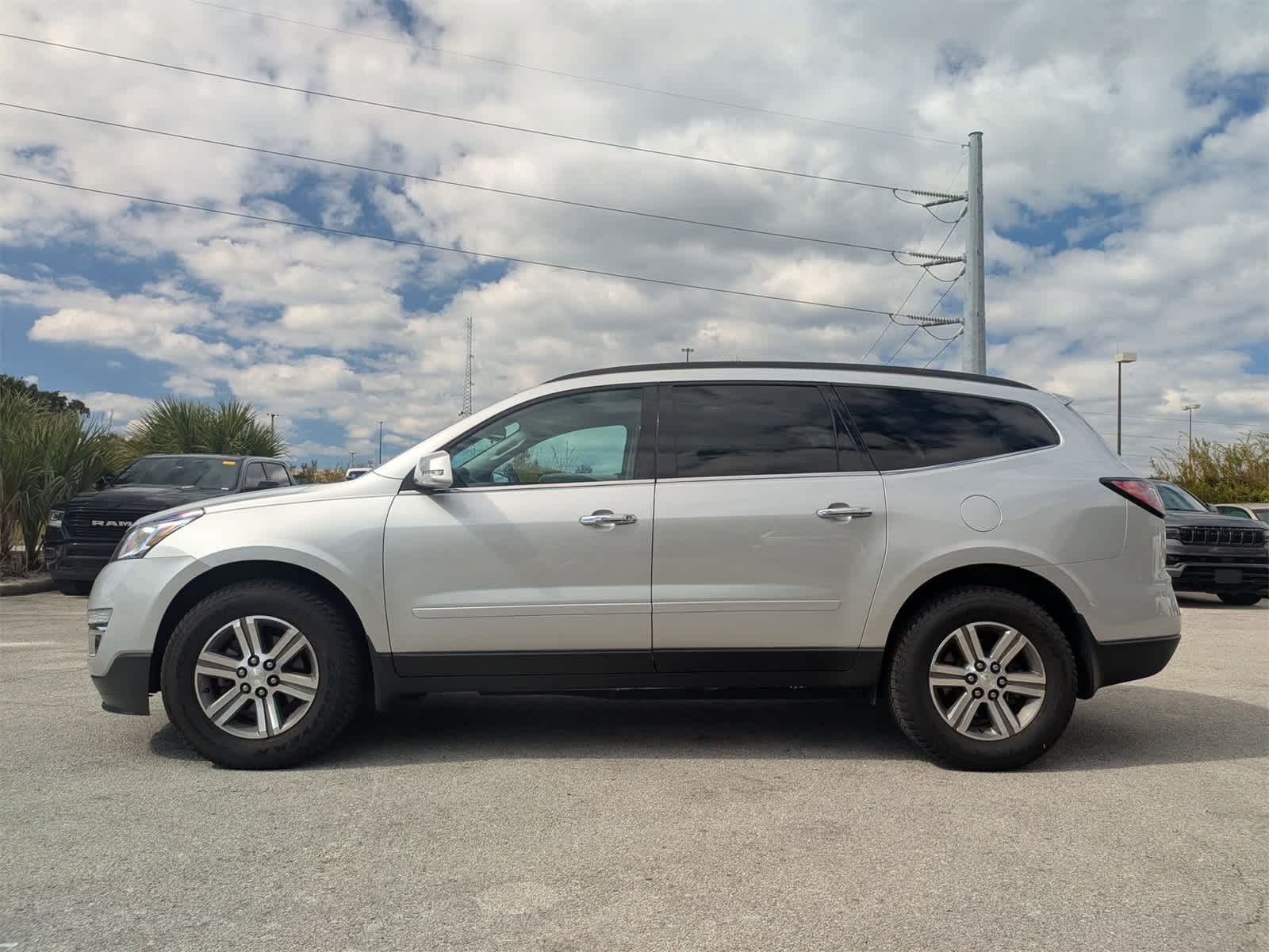 Thumbnail: 2016 Chevrolet Traverse - 7