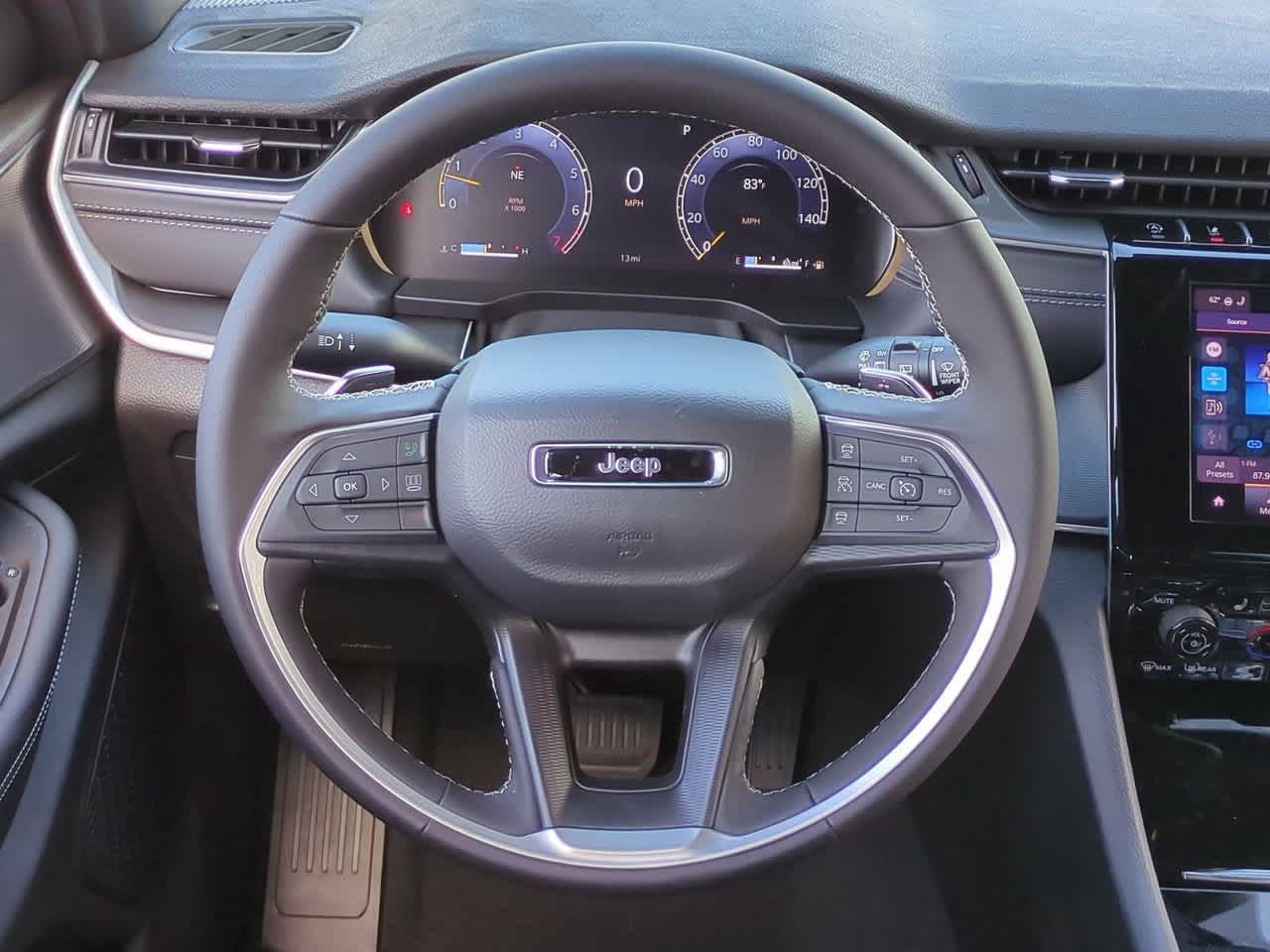 Thumbnail: 2025 Jeep Grand Cherokee - 24