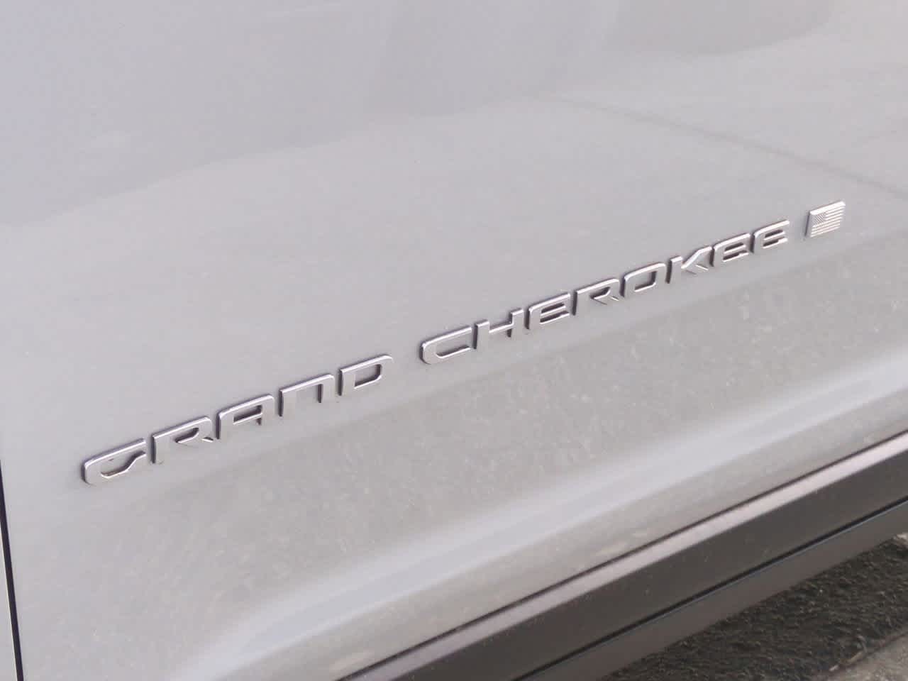 Thumbnail: 2025 Jeep Grand Cherokee L - 13