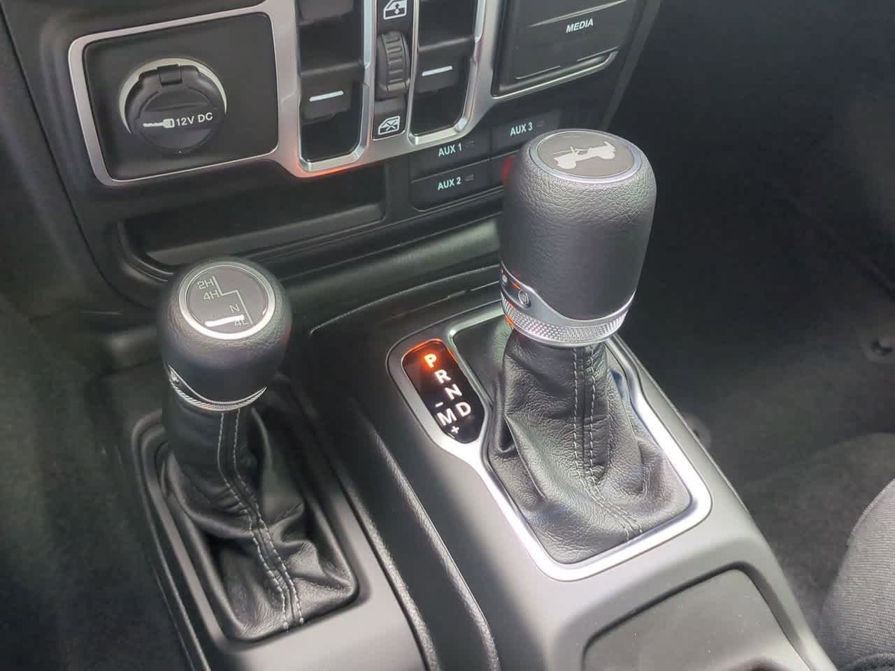 Thumbnail: 2025 Jeep Wrangler - 32