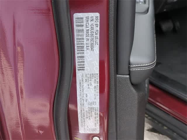 Thumbnail: 2025 Jeep Grand Cherokee - 39