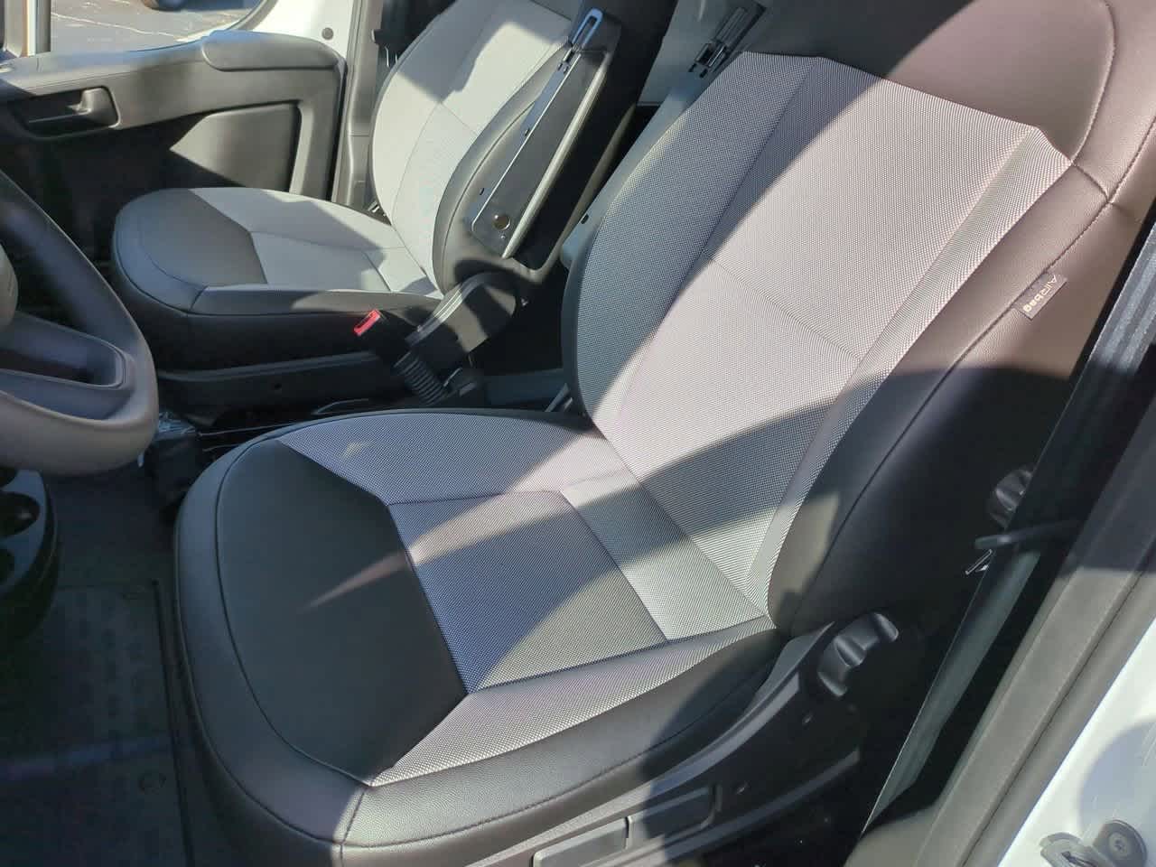 Thumbnail: 2026 RAM ProMaster - 16