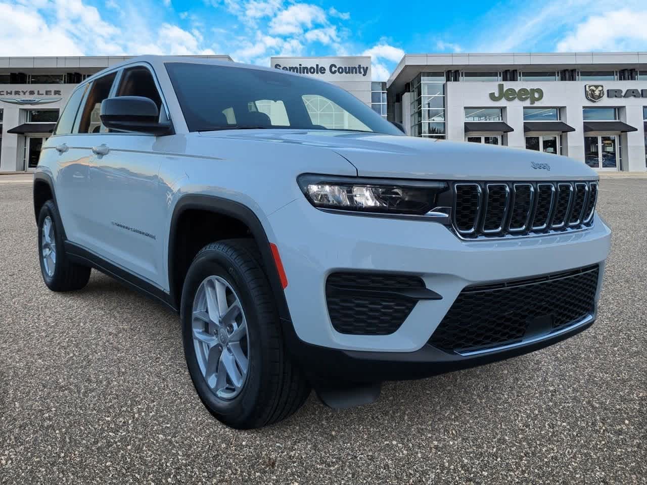 Thumbnail: 2025 Jeep Grand Cherokee - 2