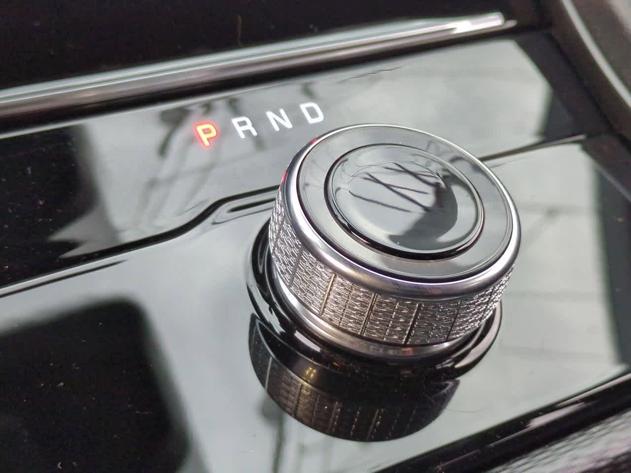 Thumbnail: 2025 Jeep Grand Cherokee - 32