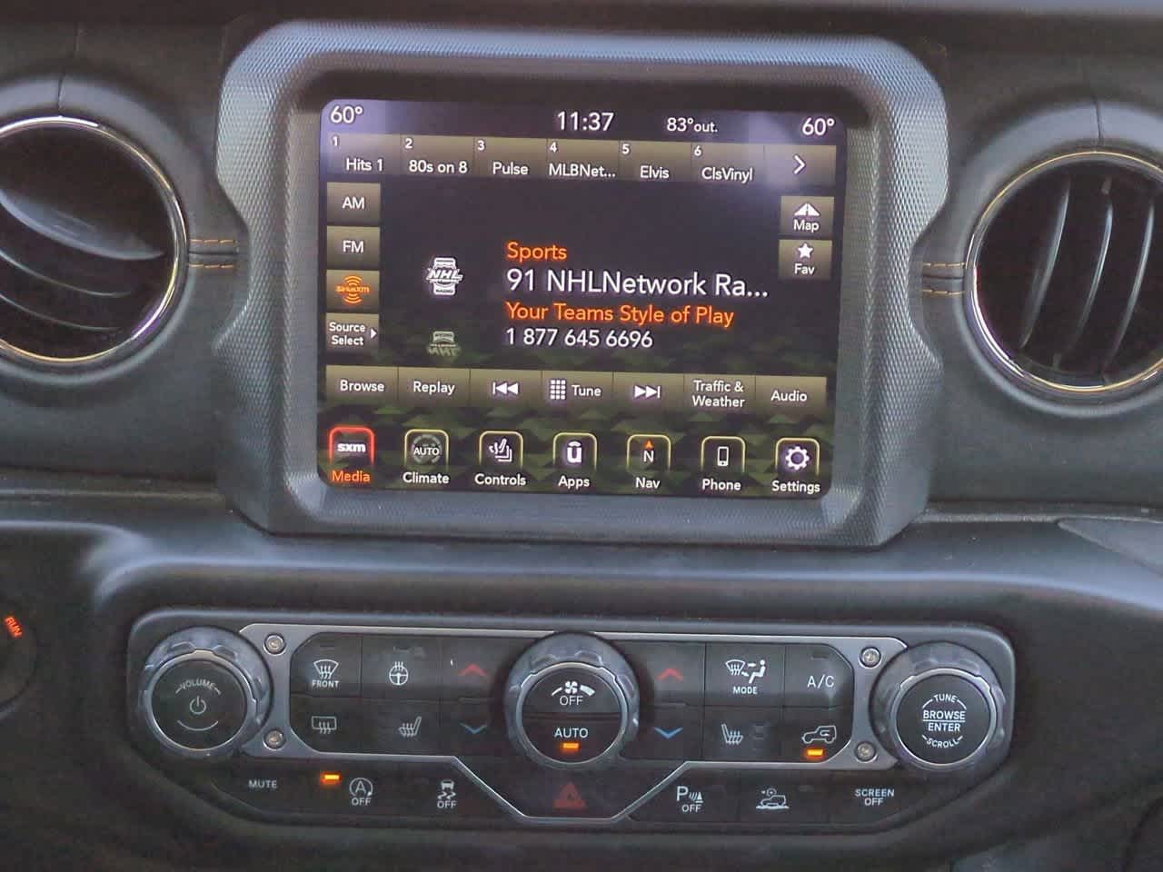 Thumbnail: 2022 Jeep Gladiator - 28