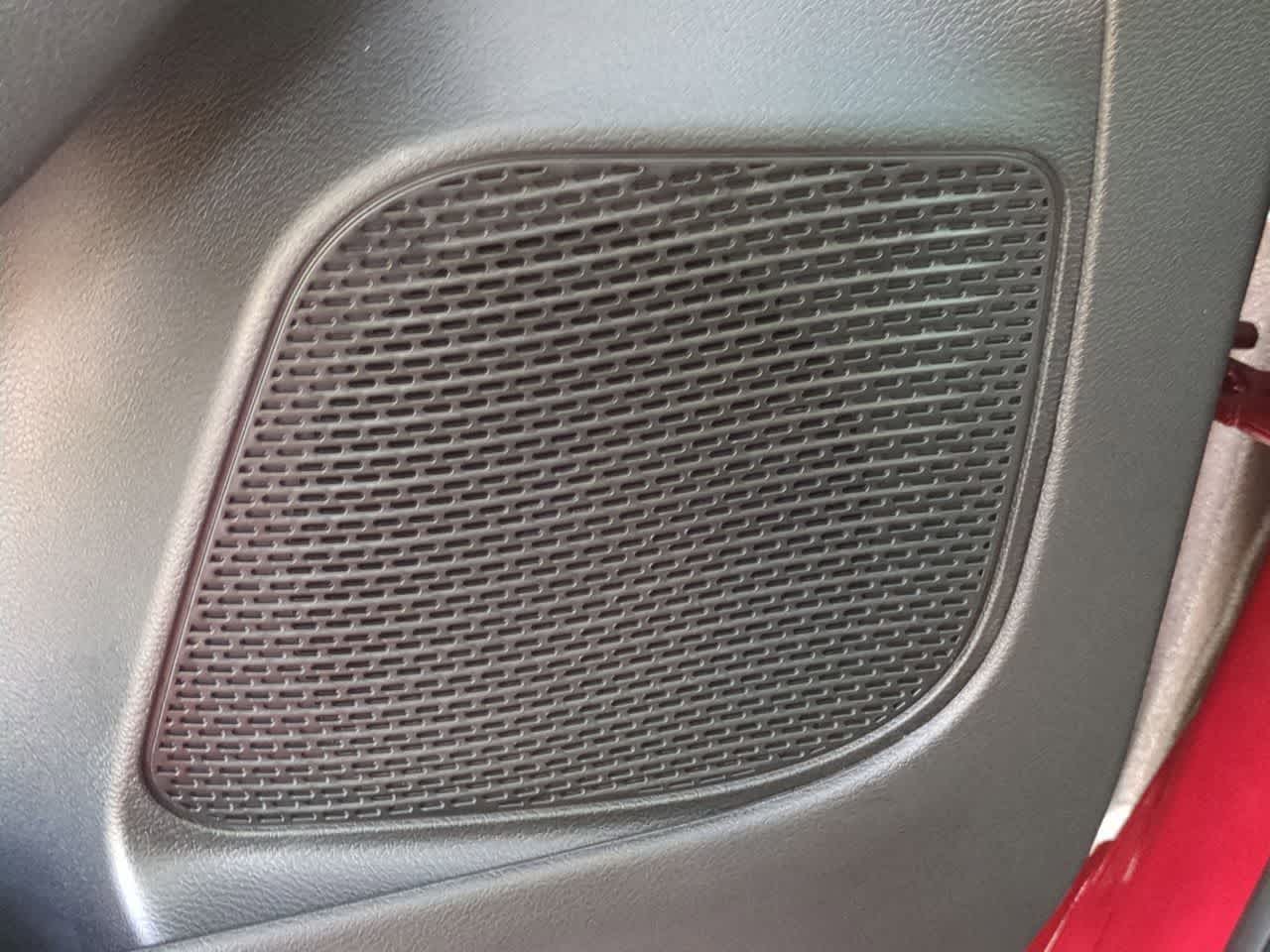 Thumbnail: 2026 Chrysler Voyager - 30