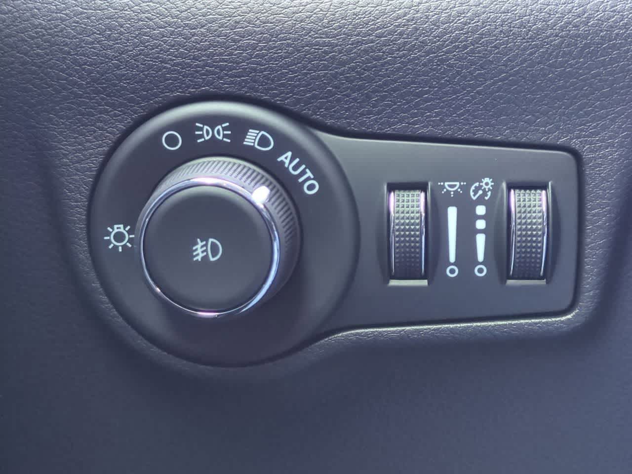 Thumbnail: 2026 Jeep Compass - 18