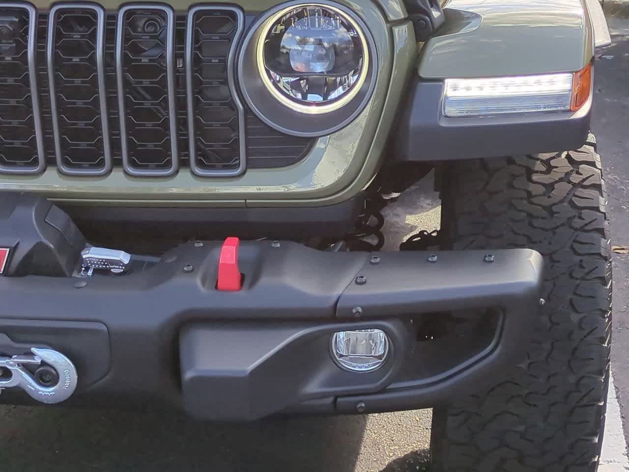 Thumbnail: 2025 Jeep Wrangler - 11