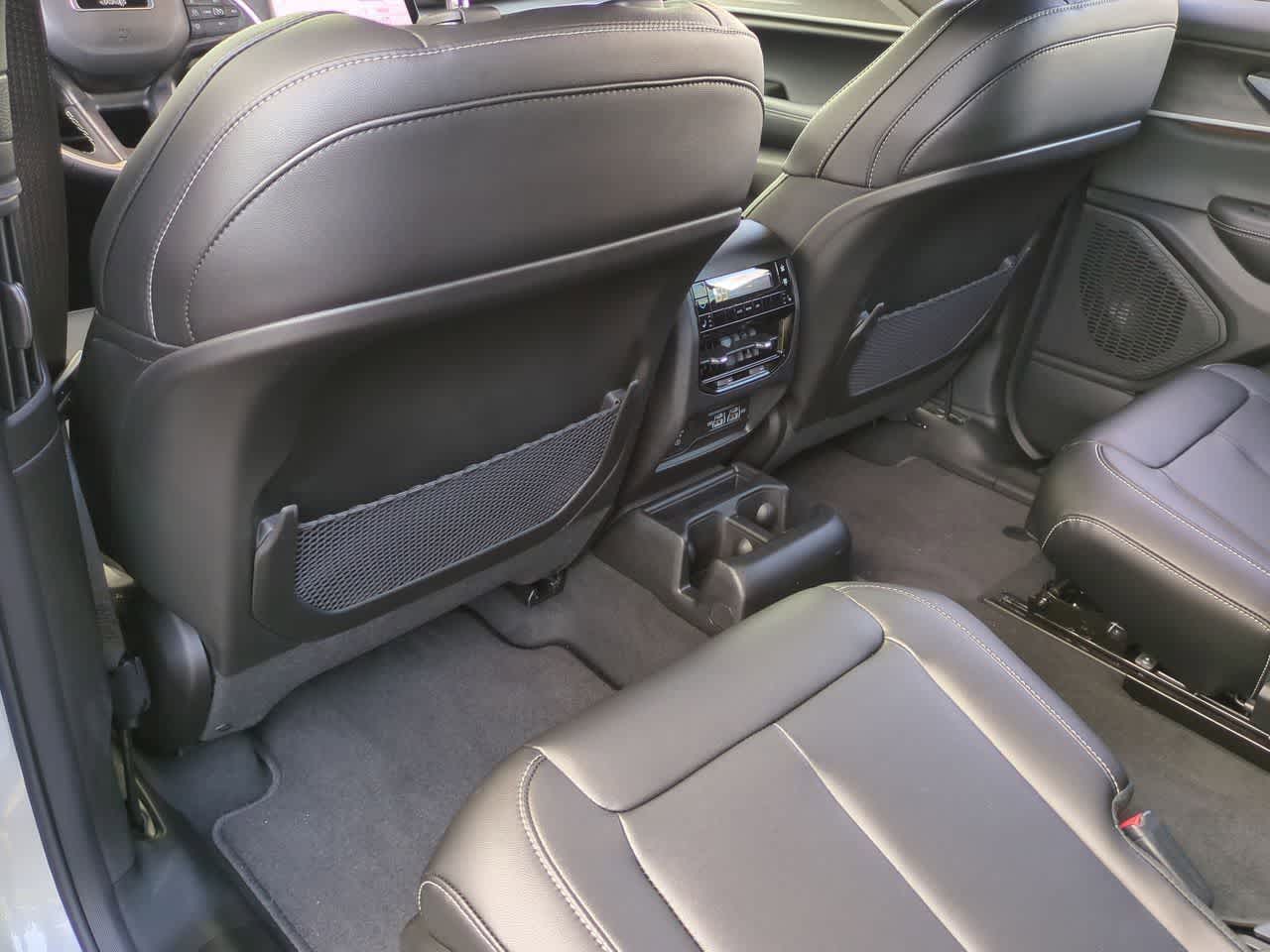 Thumbnail: 2025 Jeep Grand Cherokee L - 18