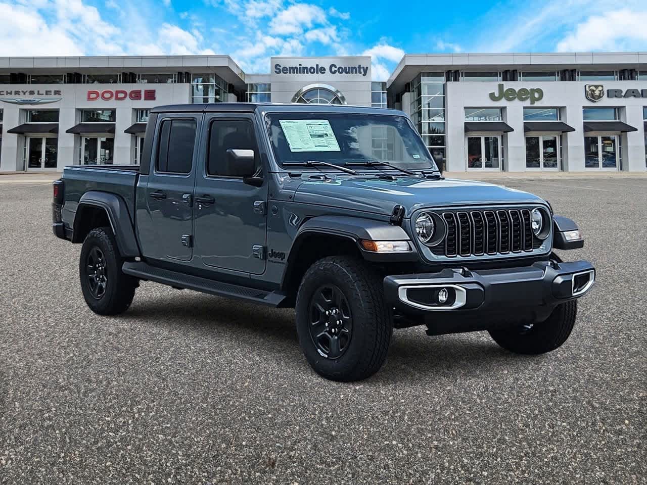 Thumbnail: 2025 Jeep Gladiator - 2
