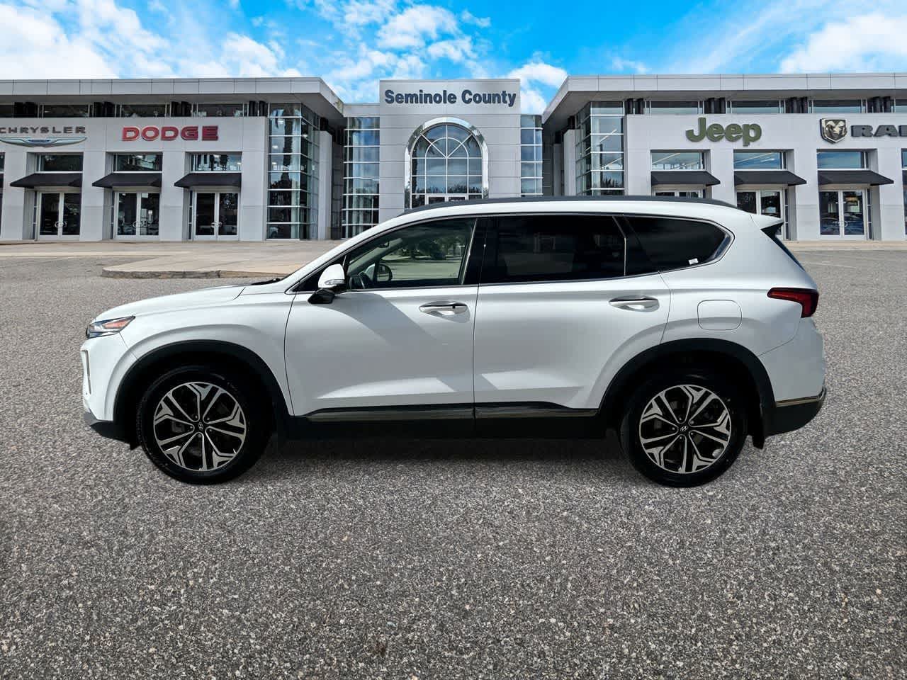 Thumbnail: 2020 Hyundai Santa Fe - 4