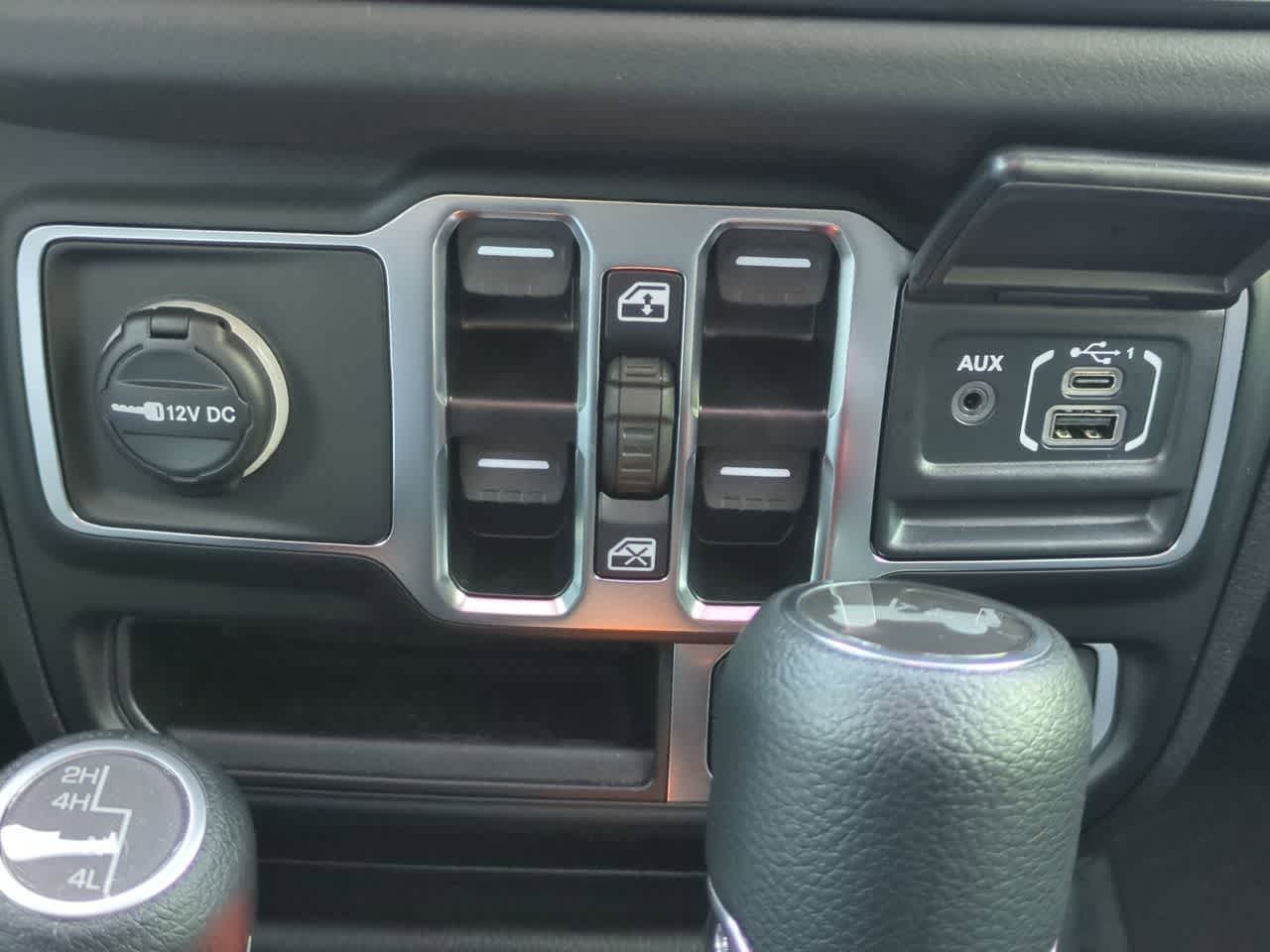 Thumbnail: 2026 Jeep Wrangler - 31