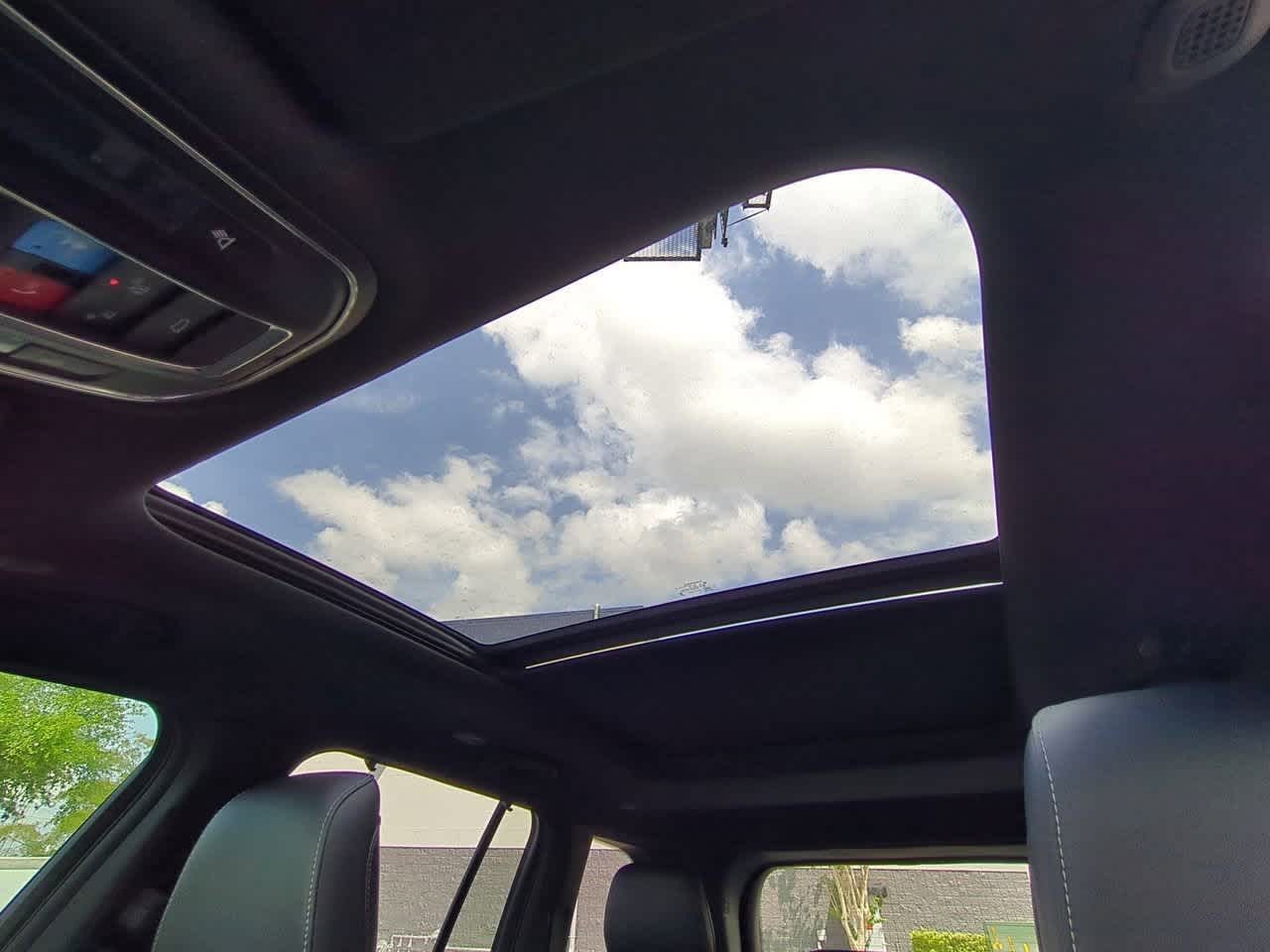 Thumbnail: 2025 Jeep Grand Cherokee - 20