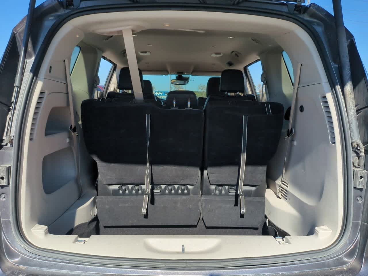 Thumbnail: 2023 Chrysler Pacifica - 33