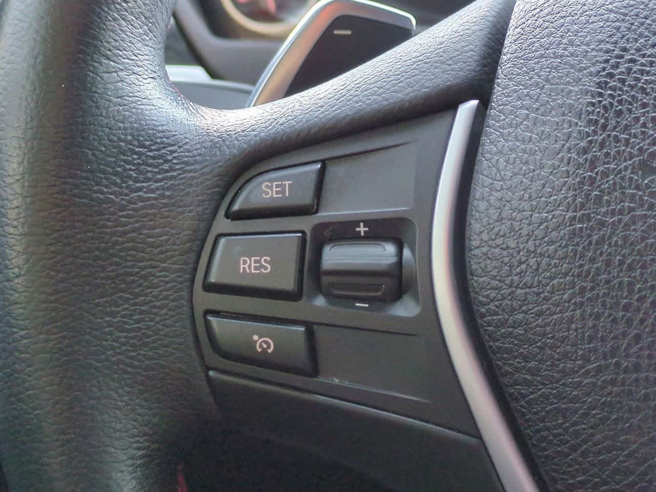 Thumbnail: 2018 BMW 3 Series - 25