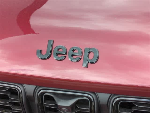Thumbnail: 2025 Jeep Grand Cherokee - 12