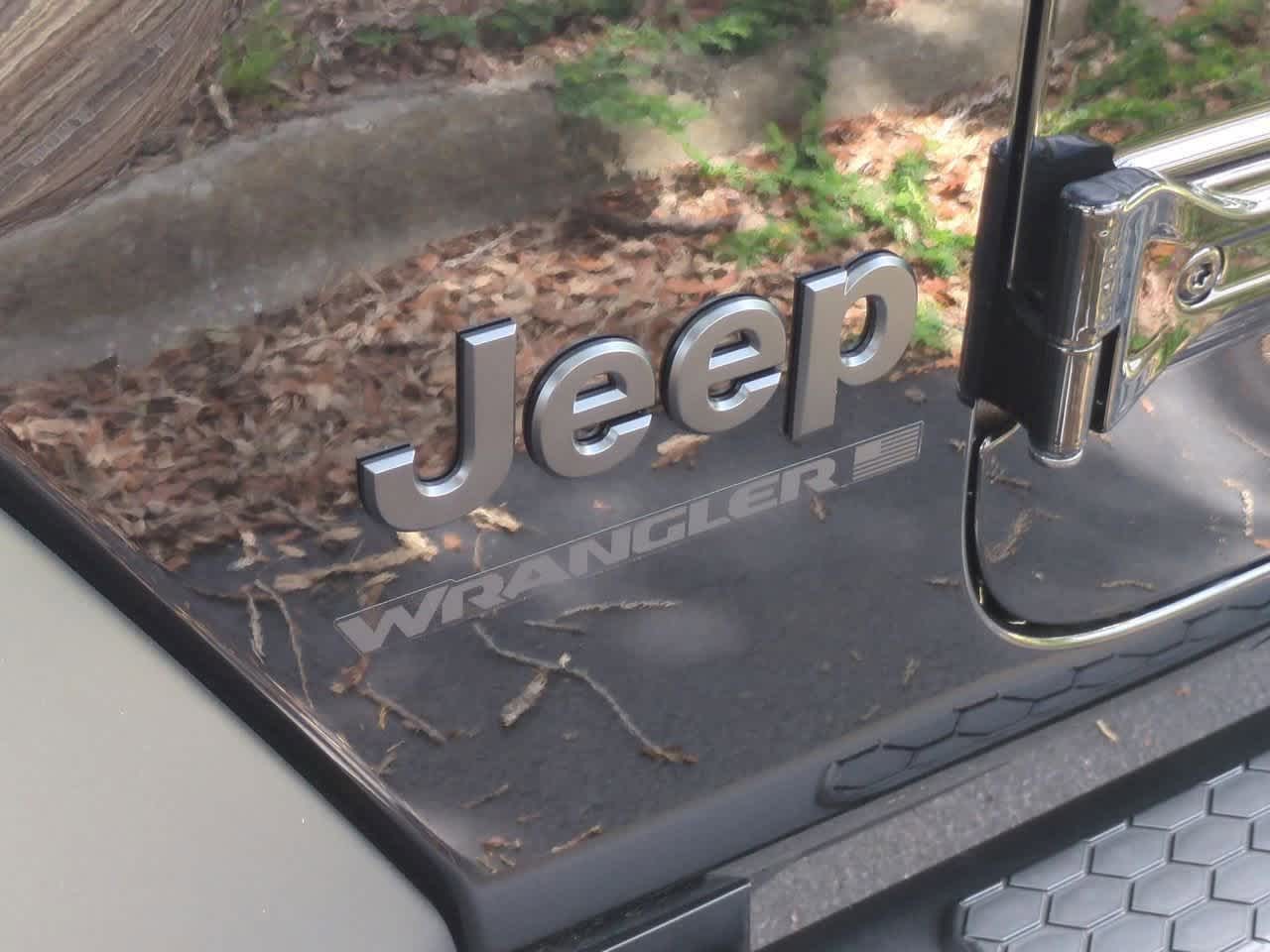 Thumbnail: 2025 Jeep Wrangler - 12