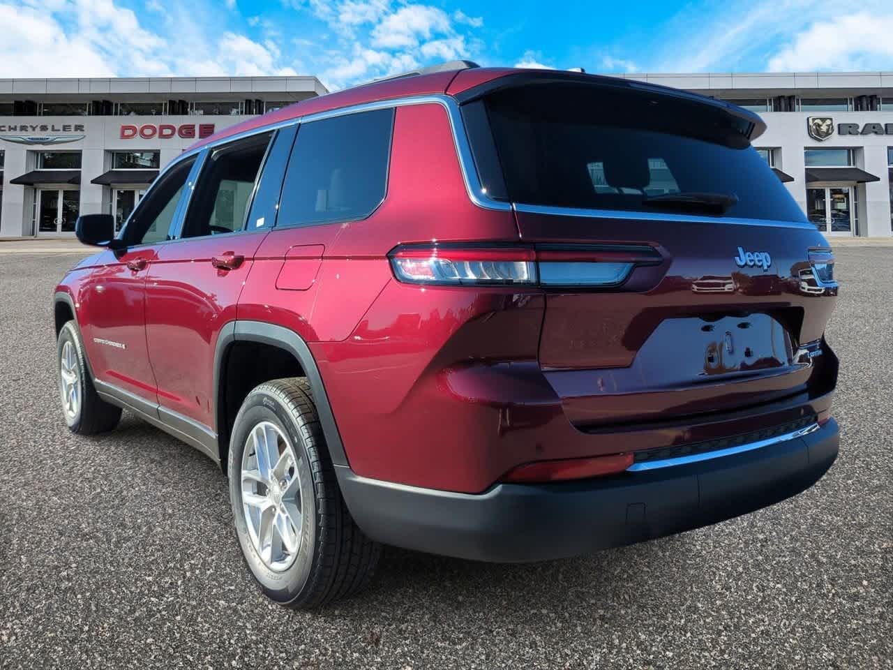 Thumbnail: 2025 Jeep Grand Cherokee L - 6