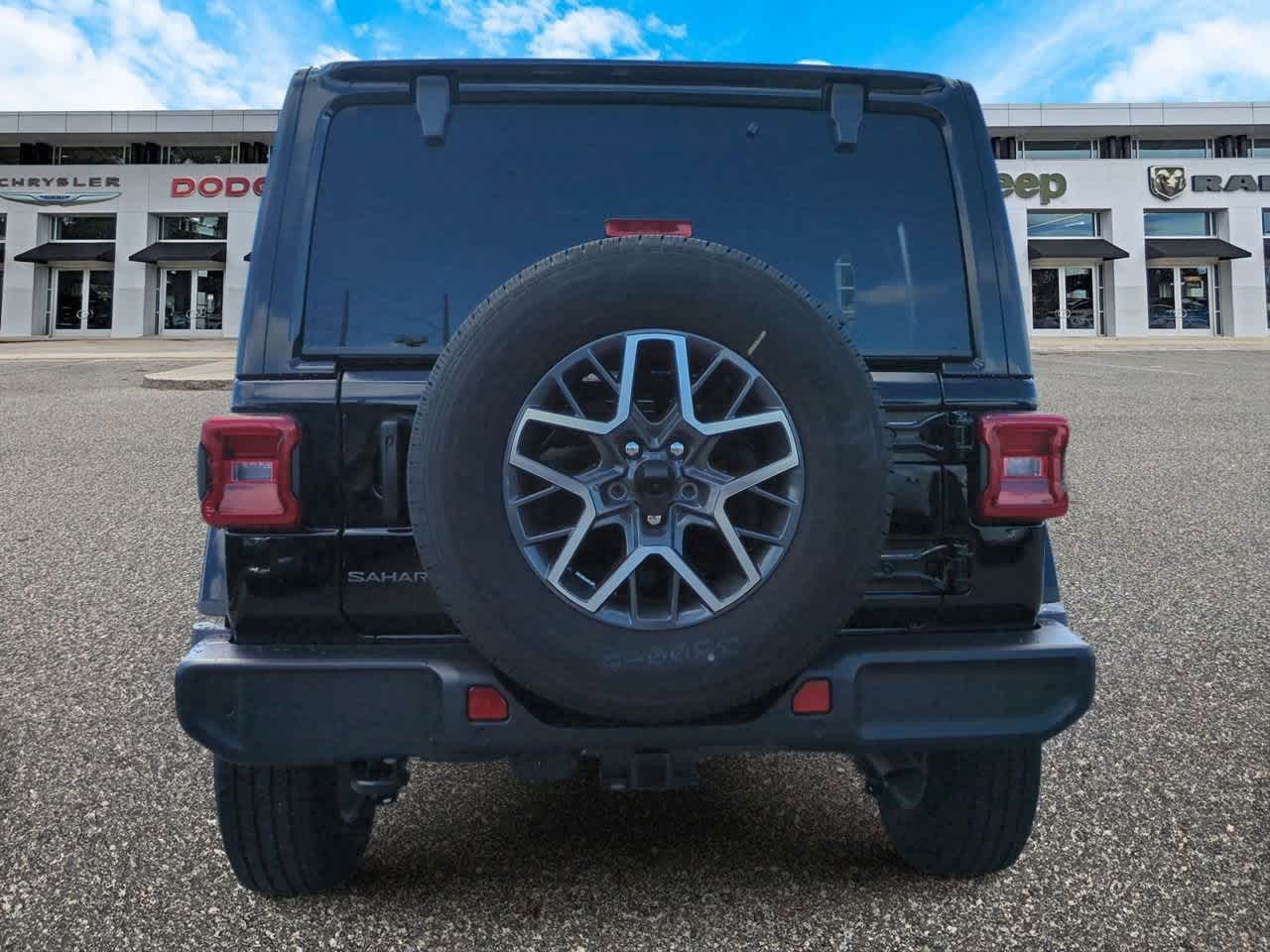 Thumbnail: 2025 Jeep Wrangler - 7