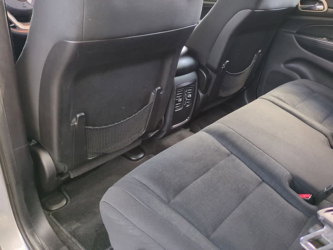 Thumbnail: 2015 Jeep Grand Cherokee - 19