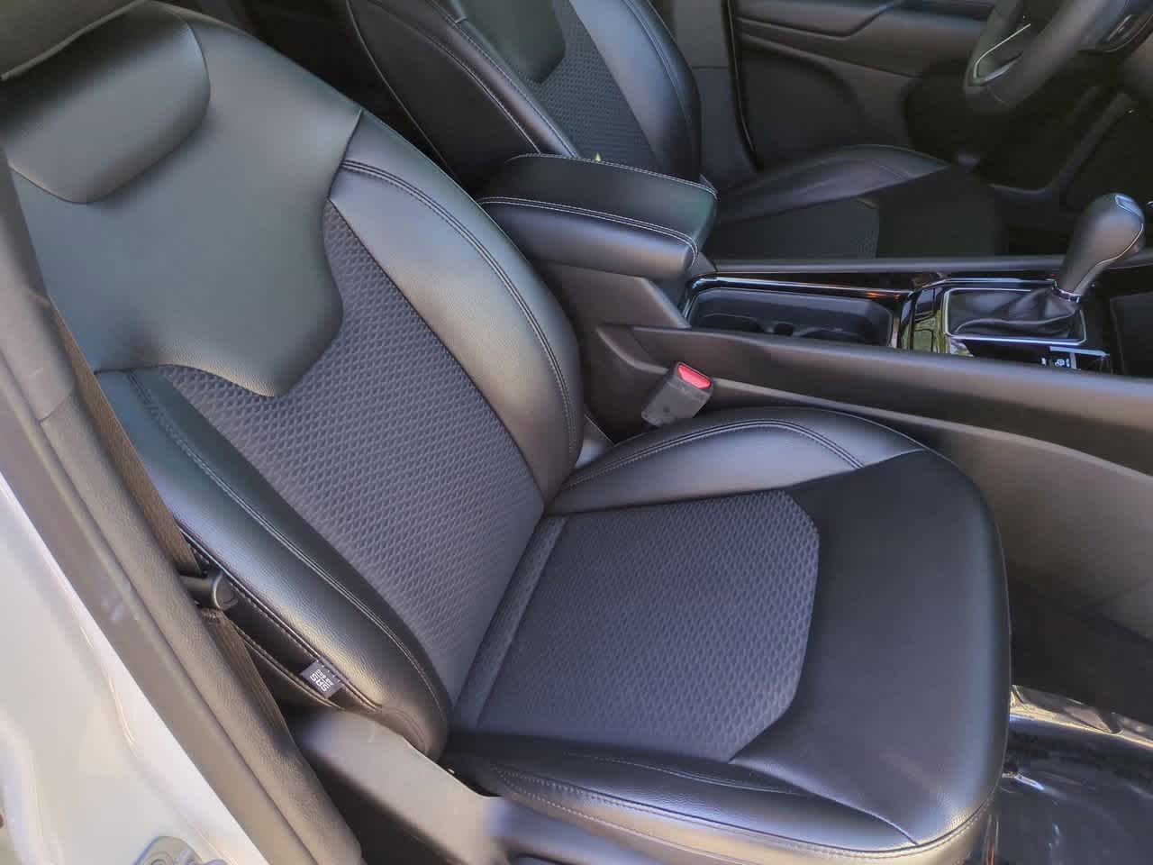 Thumbnail: 2022 Jeep Compass - 23