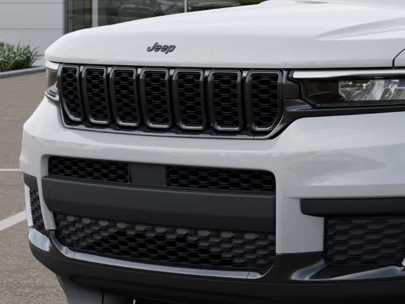 Thumbnail: 2025 Jeep Grand Cherokee L - 7