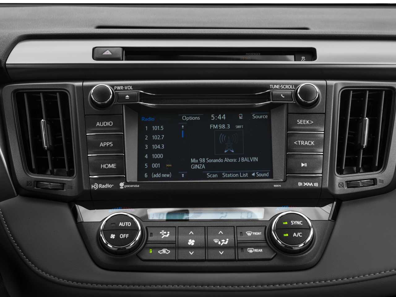 Thumbnail: 2018 Toyota RAV4 - 7