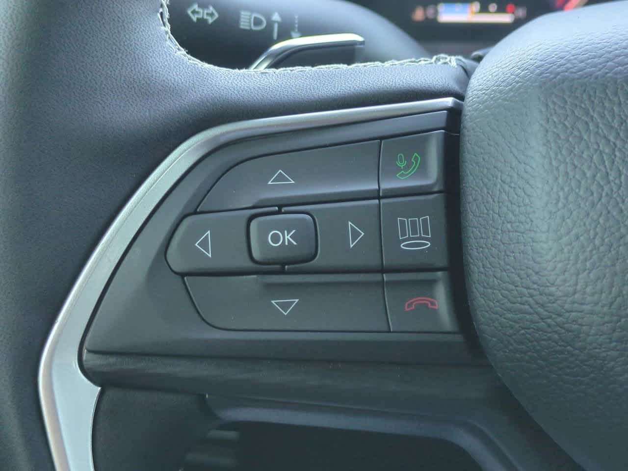 Thumbnail: 2025 Jeep Grand Cherokee - 25