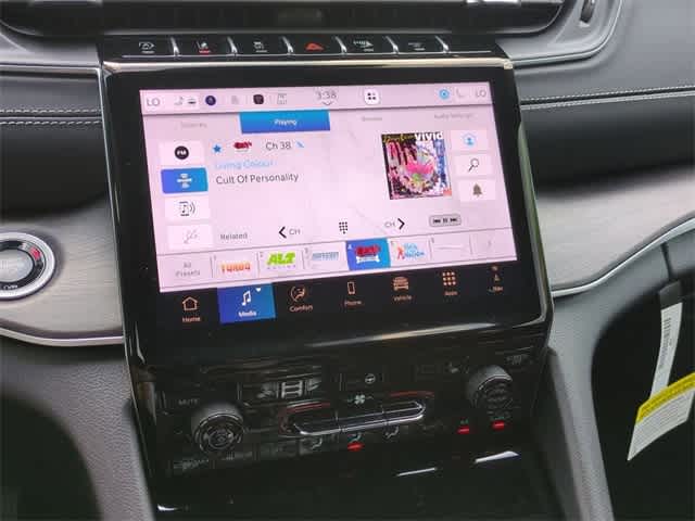 Thumbnail: 2025 Jeep Grand Cherokee - 28