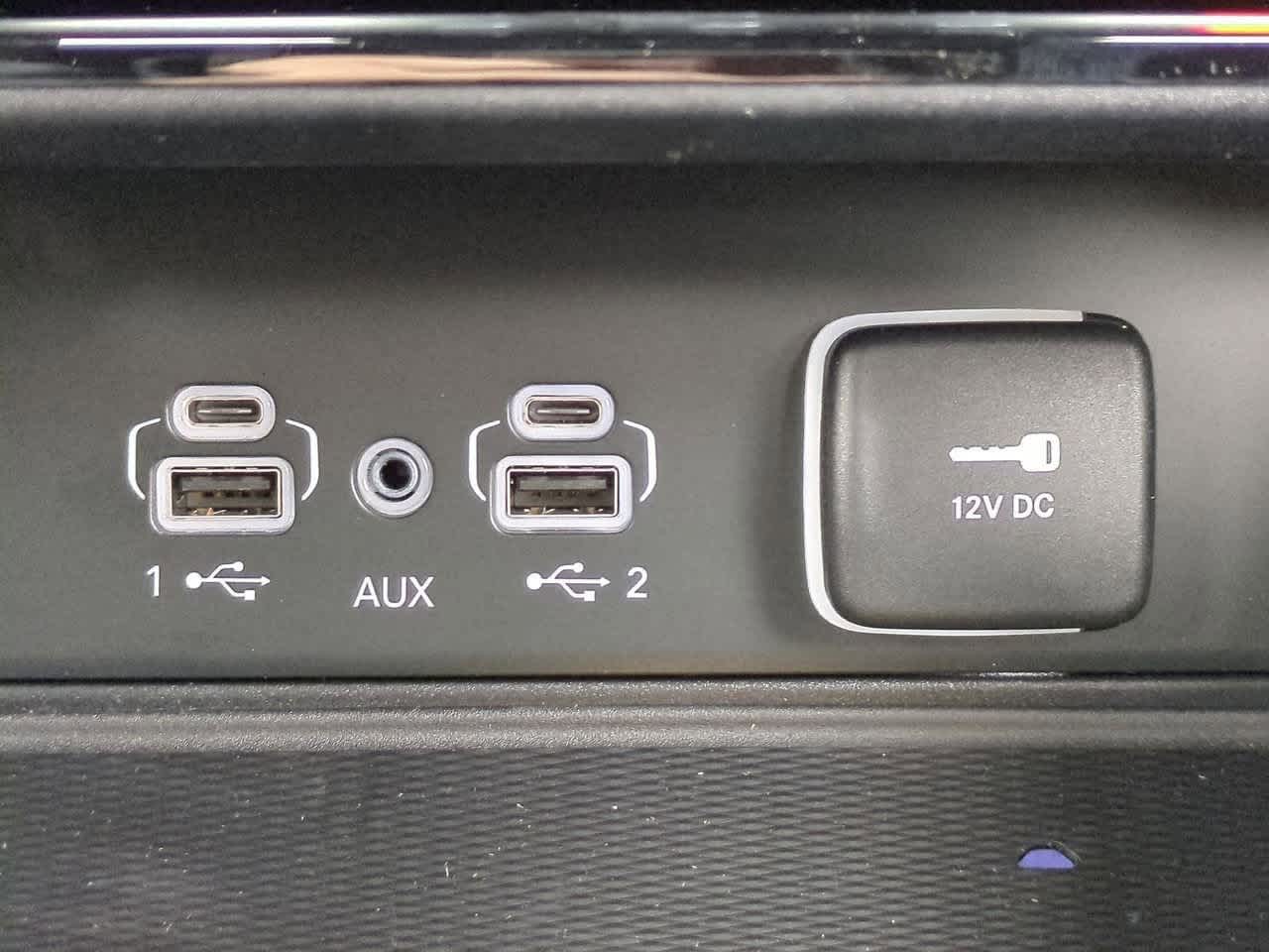 Thumbnail: 2025 Jeep Grand Cherokee - 32