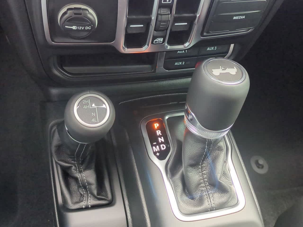 Thumbnail: 2025 Jeep Wrangler - 33